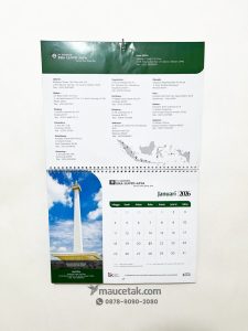 Cetak Kalender Dinding Custom